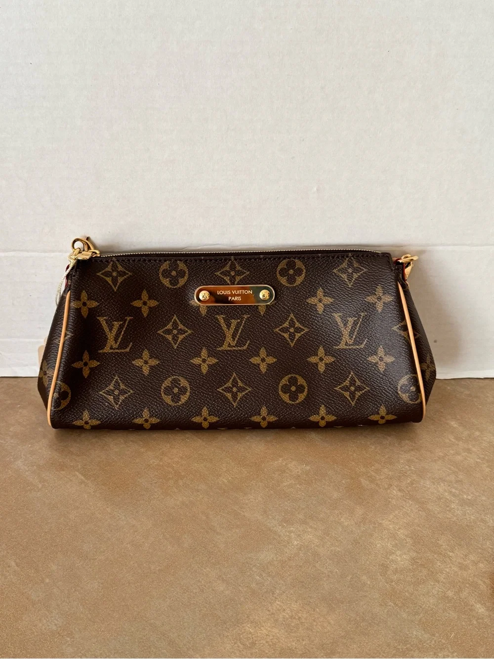 Louis Vuitton Pochette Eva M13567 *NWT*